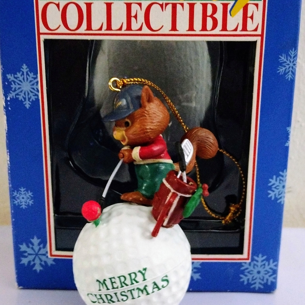 Merry Golfer Golfing Squirrel Collectable Vintage Christmas Ornament